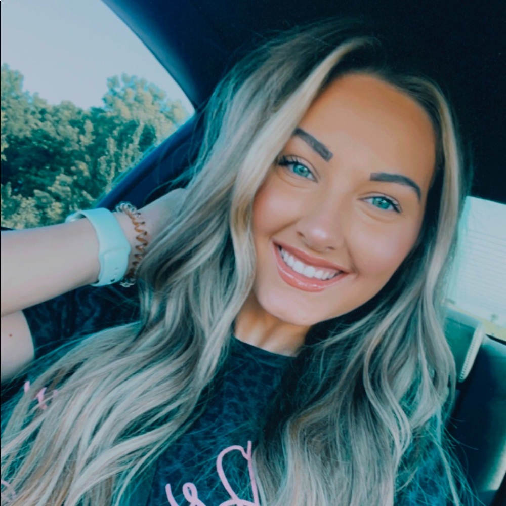 Meet your Posher, Katie